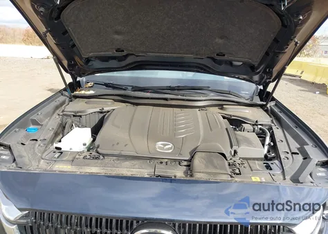 2024 Mazda Cx-90 3.3 Turbo Preferred from USA, damaged, VIN JM3KKBHD1R1187656